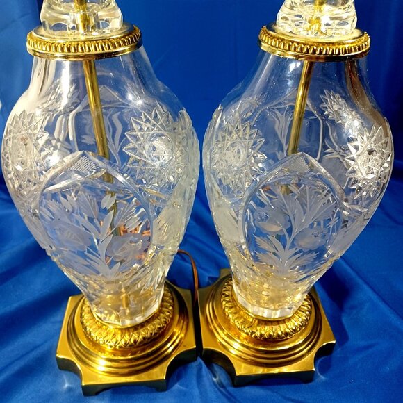 Vintage  Hollywood Regency Bohemian Crystal Brass  Buffet Table Lamp MUST BUY 2! - Picture 12 of 13